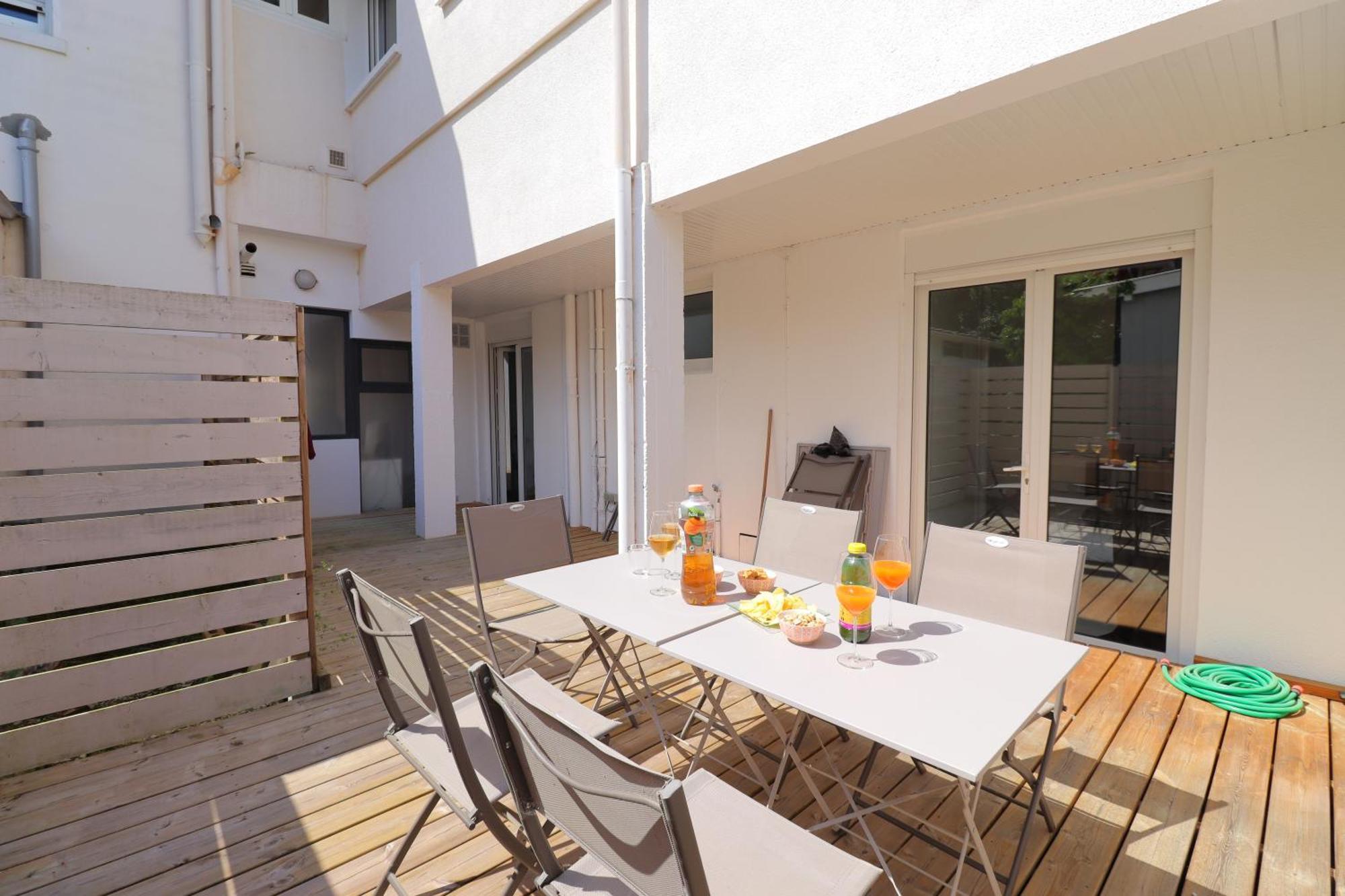 Le Spazioso - T3 Arcachon Avec Terrasse Privative Exterior foto