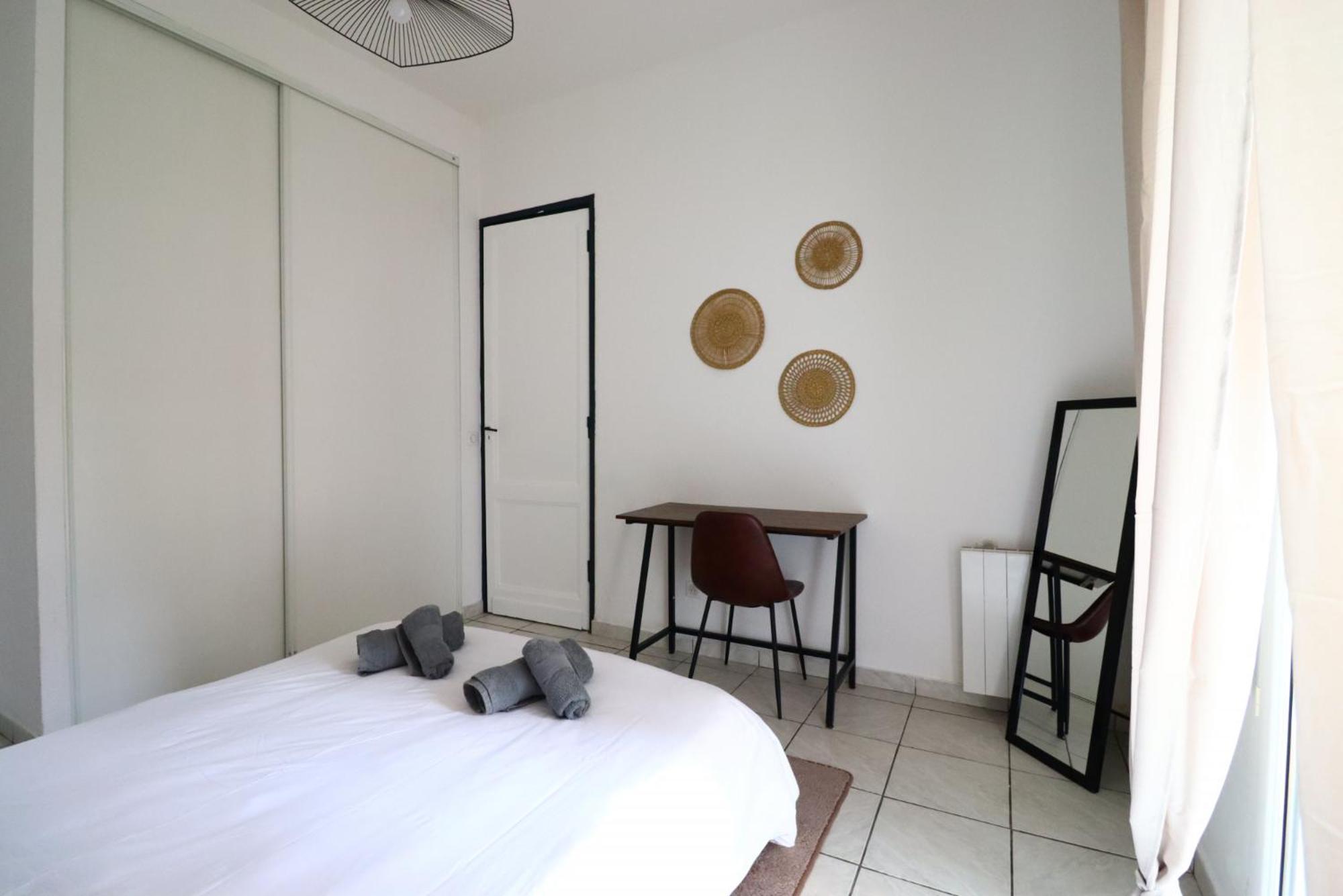Le Spazioso - T3 Arcachon Avec Terrasse Privative Exterior foto